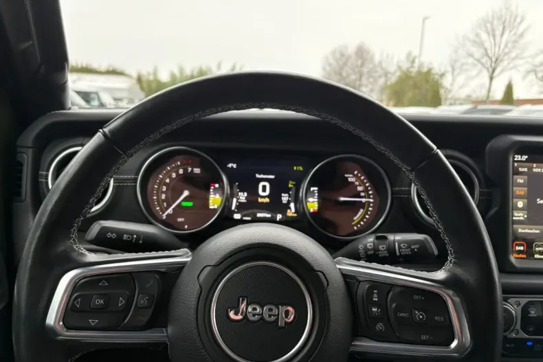 Jeep Wrangler din 2023 cu 29.000 km - oferta JEE181711 - foto 18