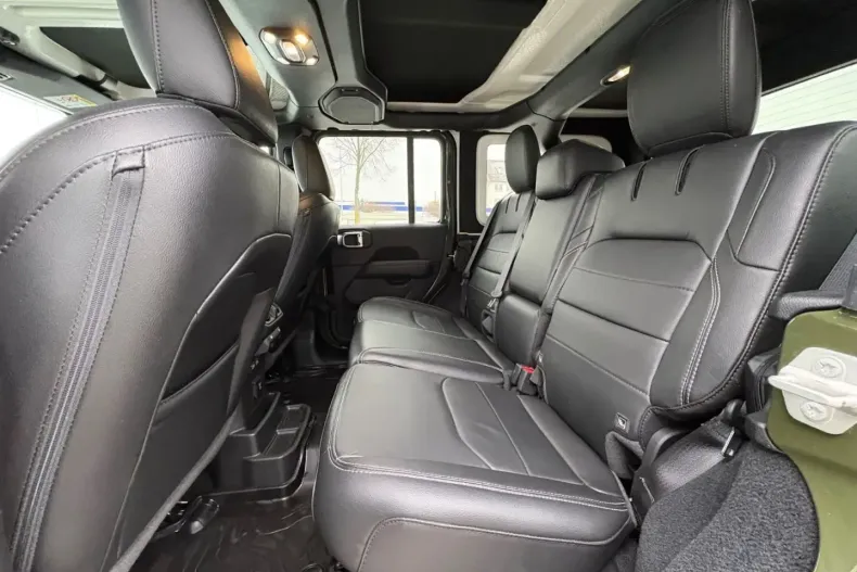 Jeep Wrangler din 2023 cu 29.000 km - oferta JEE181711 - foto 27