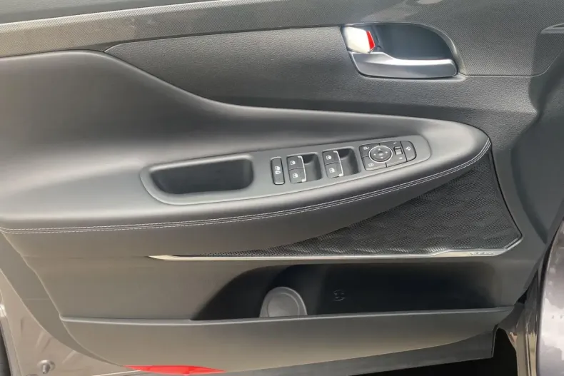 Hyundai SANTA FE din 2024 cu 23.516 km - oferta HYU181717 - foto 5