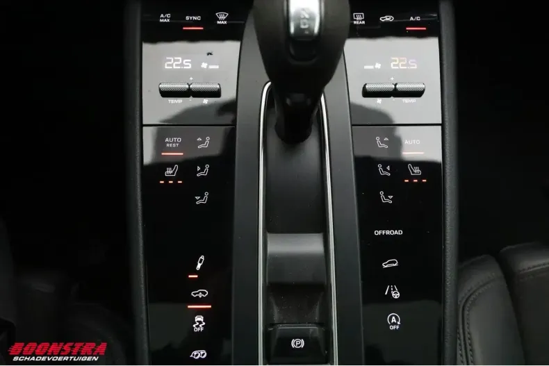 Porsche Macan din 2024 cu 27.287 km - oferta POR181719 - foto 27