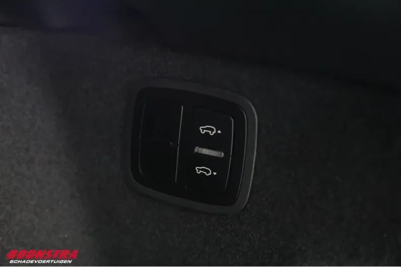 Porsche Macan din 2024 cu 27.287 km - oferta POR181719 - foto 30