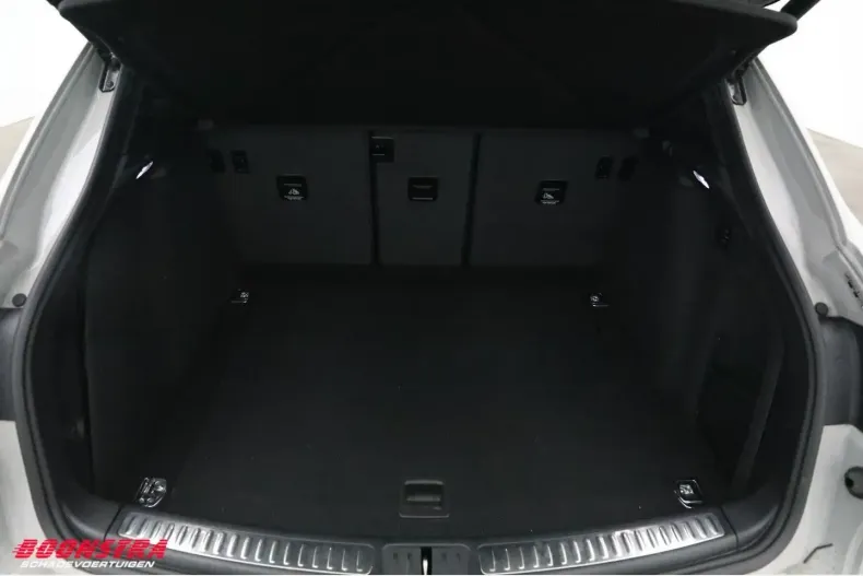 Porsche Macan din 2024 cu 27.287 km - oferta POR181719 - foto 32