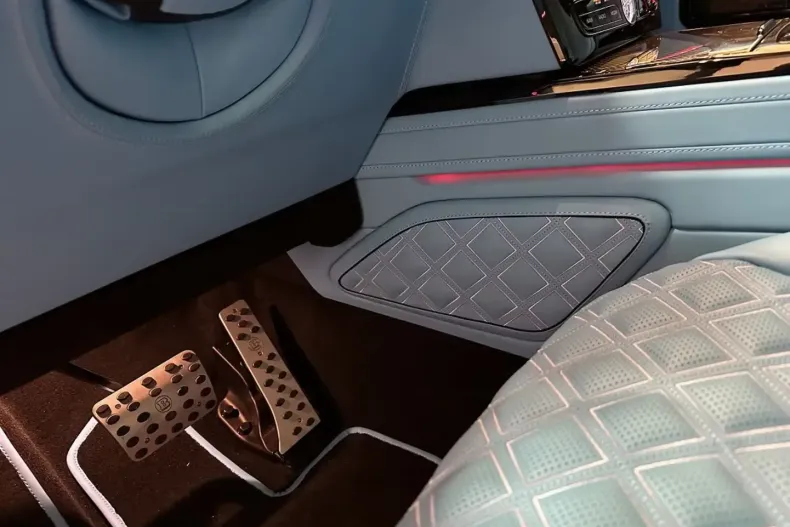 Mercedes-Benz G 63 AMG (Clasa G) din 2022 cu 35 km - oferta MER181720 - foto 35