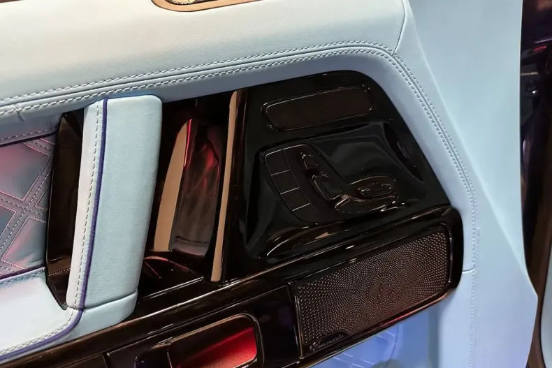 Mercedes-Benz G 63 AMG (Clasa G) din 2022 cu 35 km - oferta MER181720 - foto 39