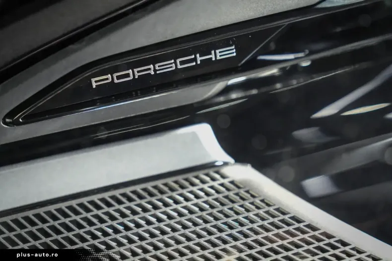 Porsche Macan din 2023 cu 44.466 km - oferta POR181722 - foto 9