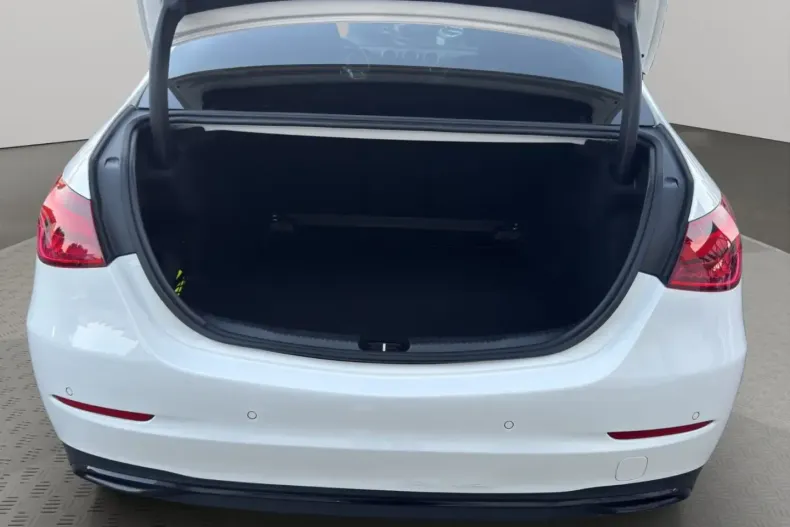 Mercedes-Benz C 180 (Clasa C) din 2024 cu 45.000 km - oferta MER181723 - foto 16