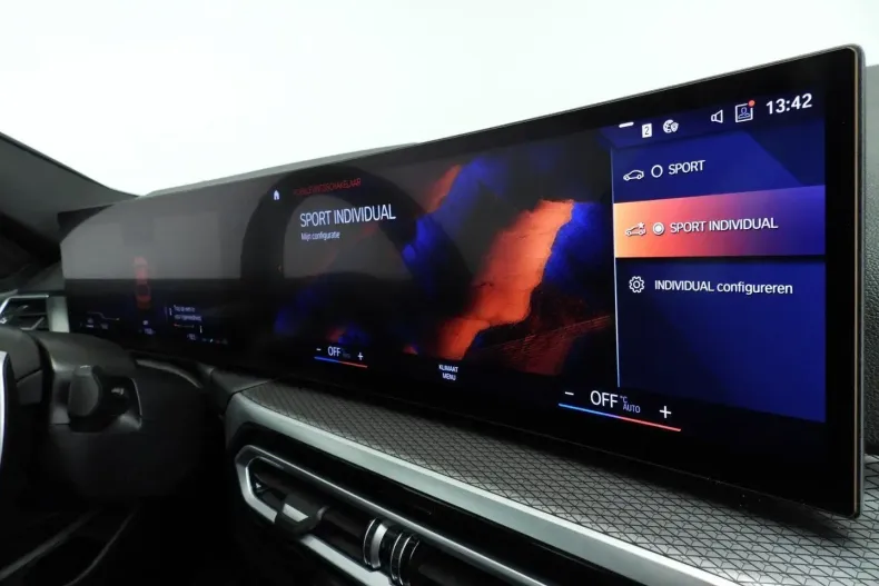 BMW 320 (Seria 3) din 2024 cu 11.000 km - oferta BMW181724 - foto 14