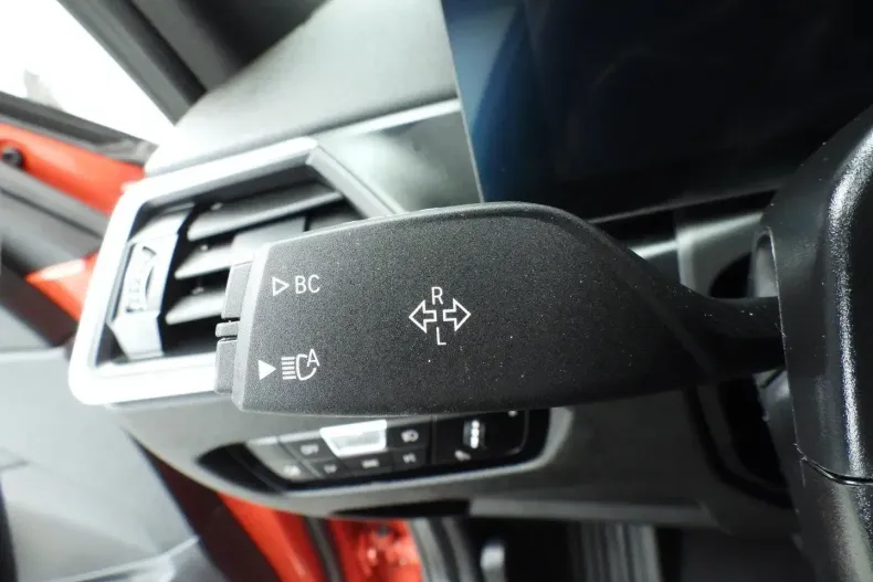 BMW 320 (Seria 3) din 2024 cu 11.000 km - oferta BMW181724 - foto 29