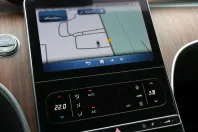 Mercedes-Benz C 200 (Clasa C) din 2023 cu 74.650 km - oferta MER181726 - foto 13