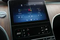 Mercedes-Benz C 200 (Clasa C) din 2023 cu 74.650 km - oferta MER181726 - foto 16