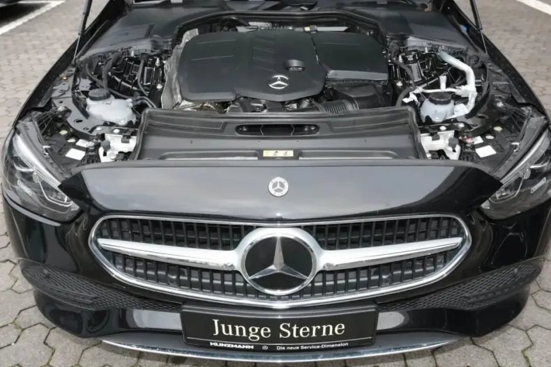 Mercedes-Benz C 200 (Clasa C) din 2023 cu 74.650 km - oferta MER181726 - foto 20