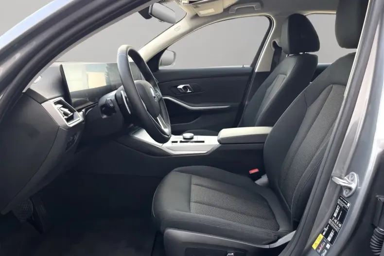 BMW 330 (Seria 3) din 2024 cu 23.250 km - oferta BMW181728 - foto 9