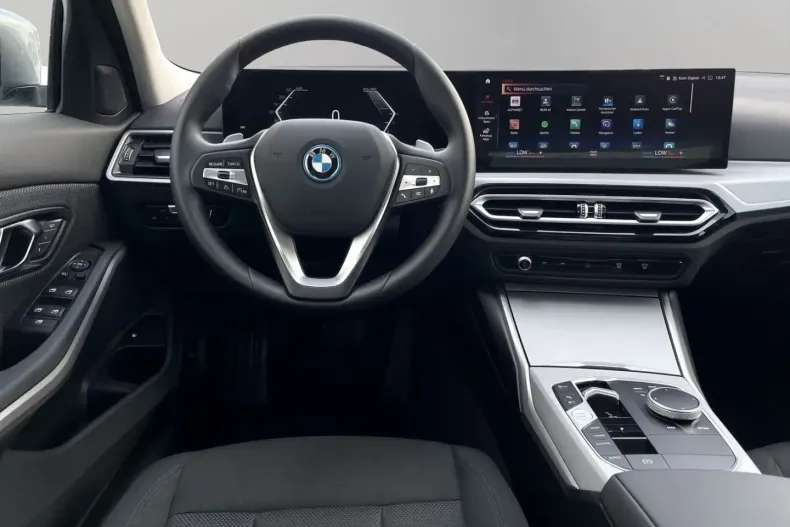 BMW 330 (Seria 3) din 2024 cu 23.250 km - oferta BMW181728 - foto 11