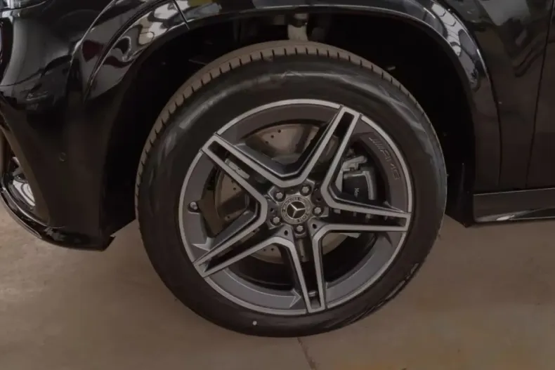 Mercedes-Benz GLS 450 (Clasa GLS) din 2025 cu 9.500 km - oferta MER181735 - foto 6