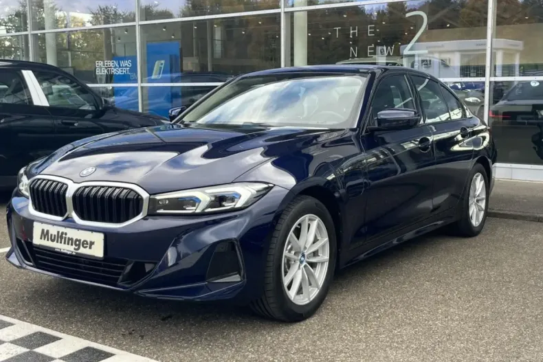 BMW 330 (Seria 3) din 2024 cu 31.275 km - oferta BMW181736 - foto 1