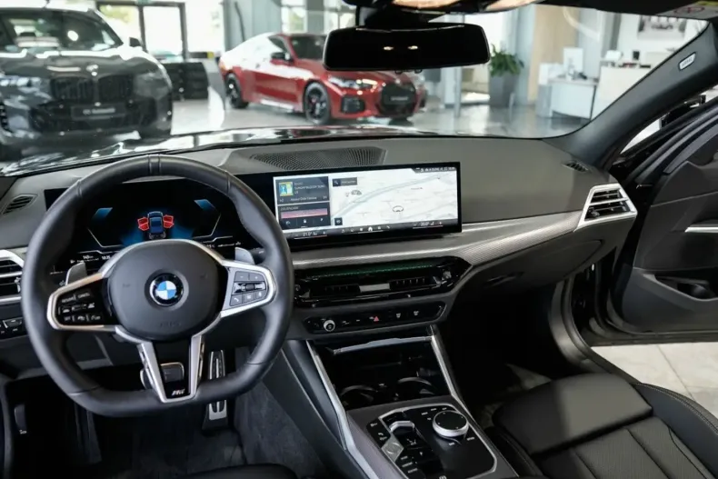 BMW 320 (Seria 3) din 2025 cu 6.111 km - oferta BMW181739 - foto 11