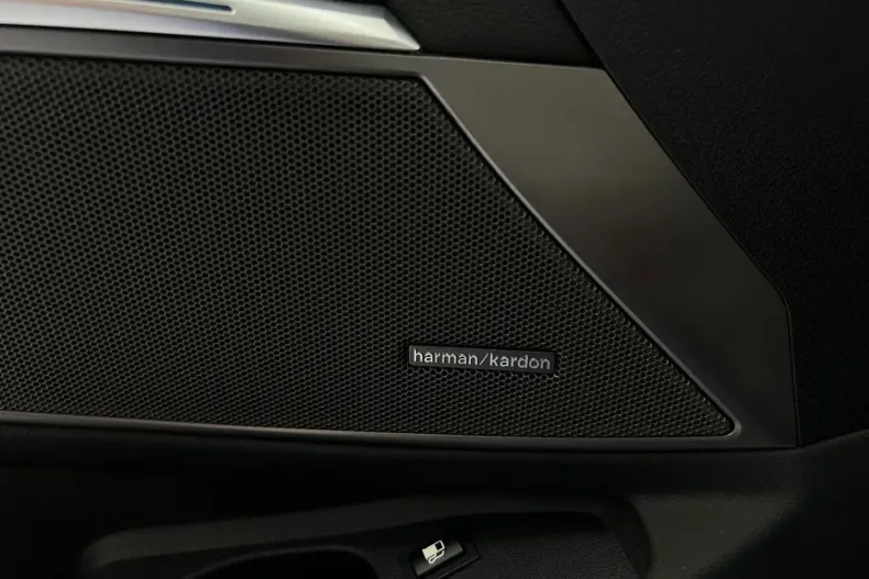 BMW 330 (Seria 3) din 2024 cu 23.800 km - oferta BMW181740 - foto 9