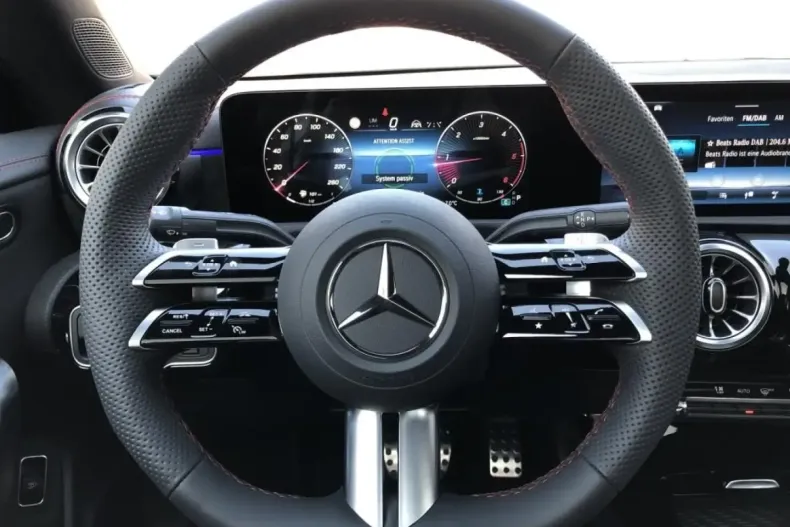 Mercedes-Benz CLA 220 (Clasa CLA) din 2025 cu 11.168 km - oferta MER181750 - foto 10