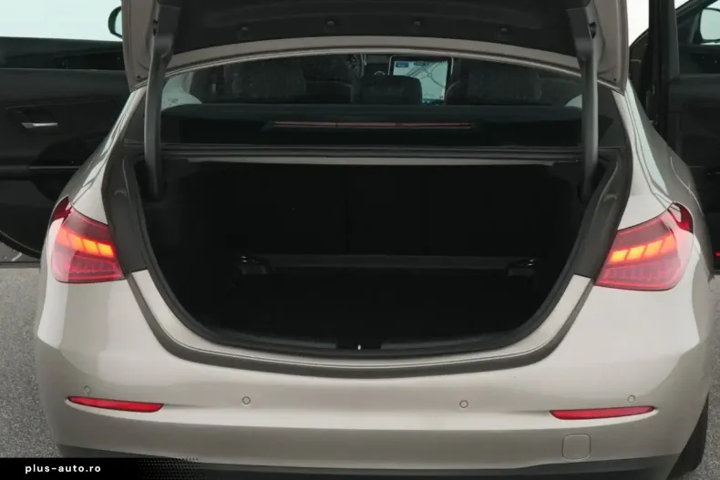 Mercedes-Benz C 200 (Clasa C) din 2023 cu 99.000 km - oferta MER181754 - foto 8