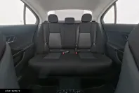 Mercedes-Benz C 200 (Clasa C) din 2023 cu 99.000 km - oferta MER181754 - foto 12