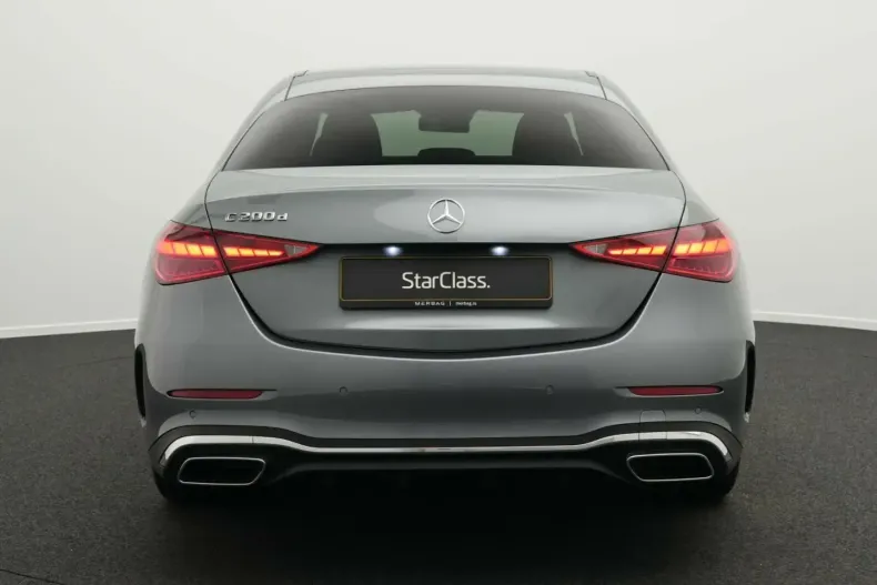 Mercedes-Benz C 200 (Clasa C) din 2023 cu 68.188 km - oferta MER181755 - foto 4