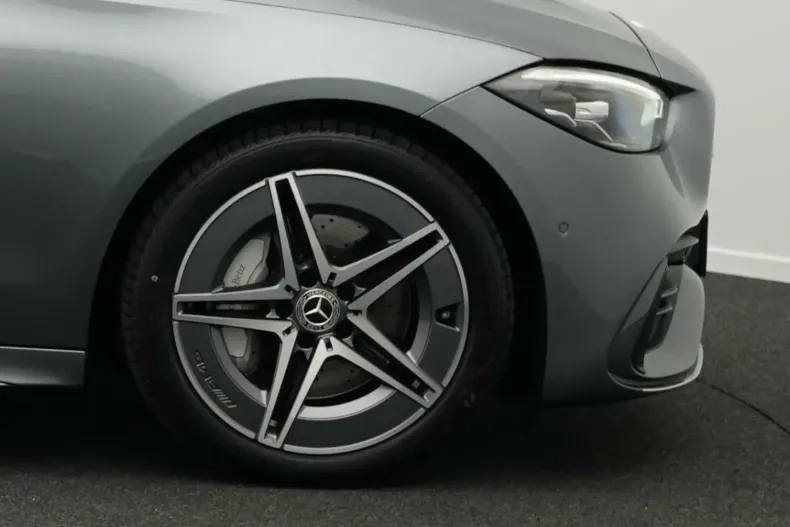 Mercedes-Benz C 200 (Clasa C) din 2023 cu 68.188 km - oferta MER181755 - foto 8