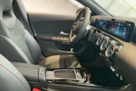 Mercedes-Benz CLA 220 (Clasa CLA) din 2025 cu 13.877 km - oferta MER181756 - foto 9