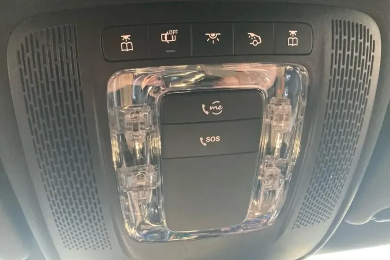 Mercedes-Benz CLA 220 (Clasa CLA) din 2025 cu 13.877 km - oferta MER181756 - foto 20