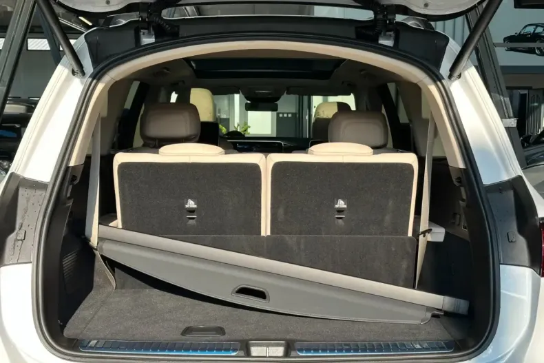 Mercedes-Benz GLS 580 (Clasa GLS) din 2025 cu 15.000 km - oferta MER181757 - foto 7