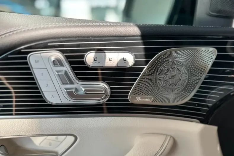 Mercedes-Benz GLS 580 (Clasa GLS) din 2025 cu 15.000 km - oferta MER181757 - foto 17