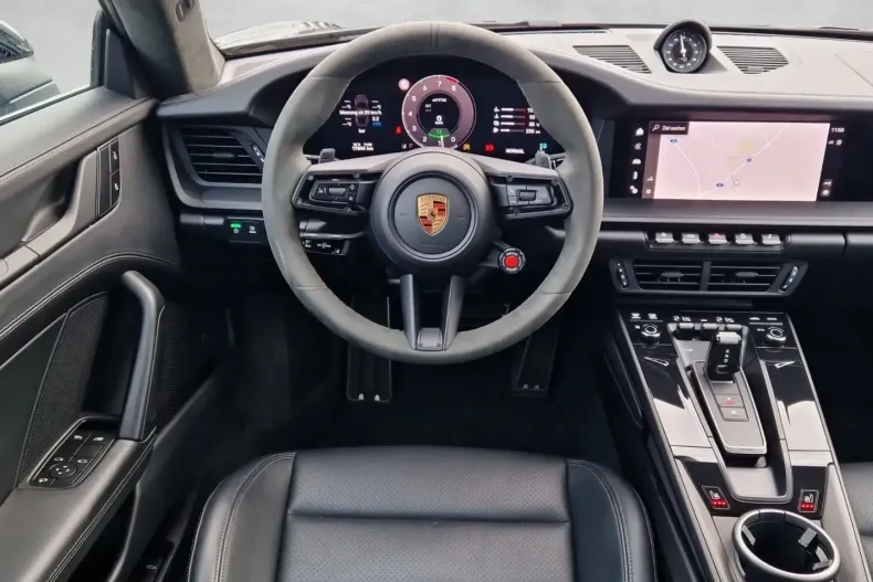 Porsche 911 din 2025 cu 17.821 km - oferta POR181758 - foto 9