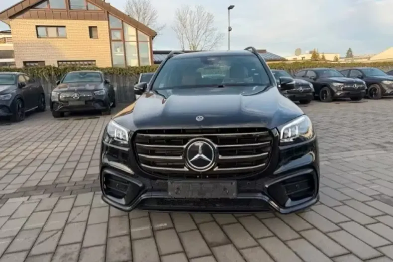 Mercedes-Benz GLS 450 (Clasa GLS) din 2025 cu 21 km - oferta MER181760 - foto 3