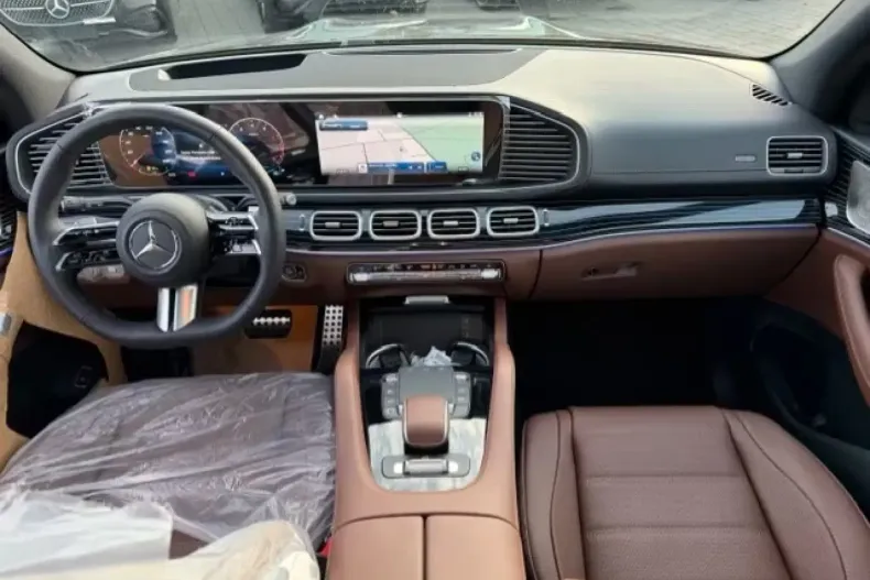 Mercedes-Benz GLS 450 (Clasa GLS) din 2025 cu 21 km - oferta MER181760 - foto 8