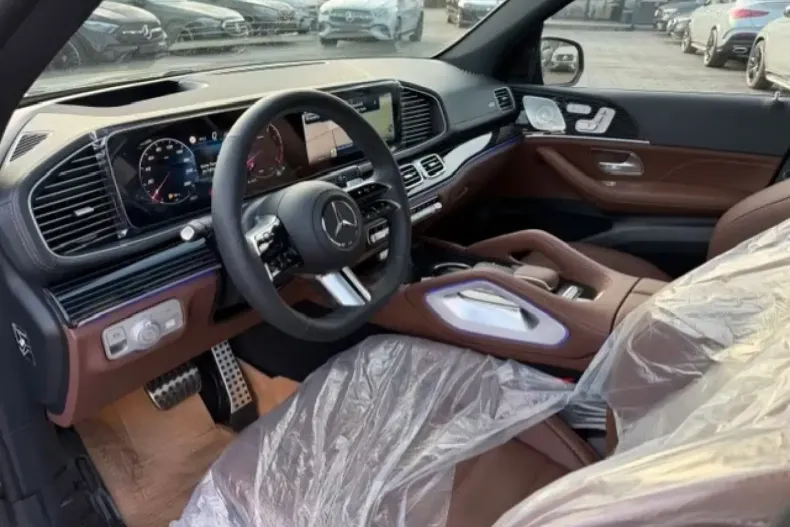 Mercedes-Benz GLS 450 (Clasa GLS) din 2025 cu 21 km - oferta MER181760 - foto 9