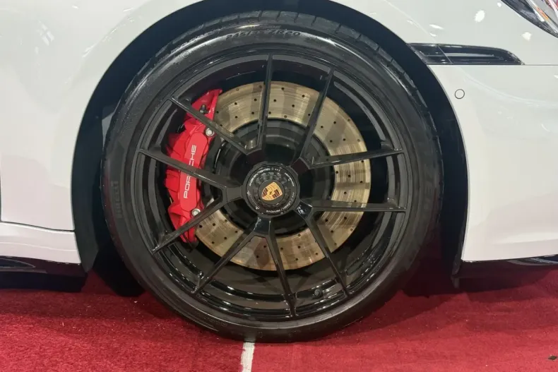 Porsche 911 din 2025 cu 2.195 km - oferta POR181764 - foto 12