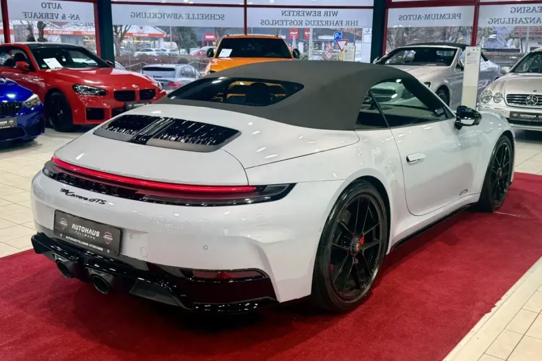 Porsche 911 din 2025 cu 2.195 km - oferta POR181764 - foto 17