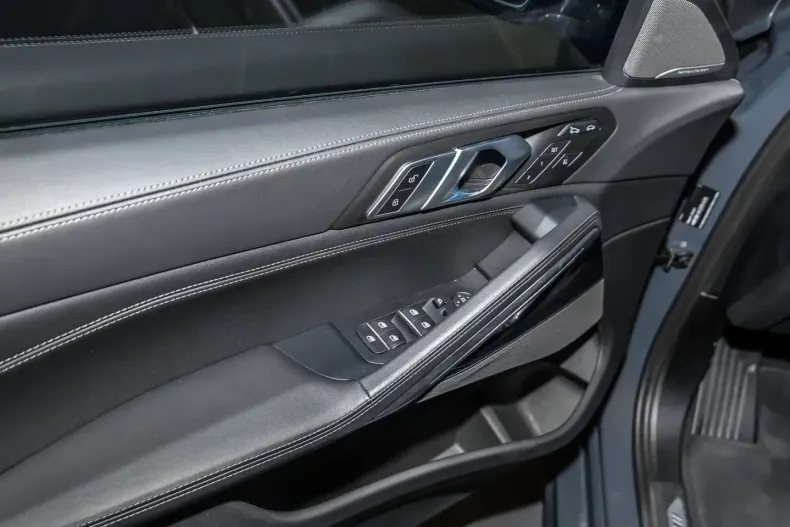 BMW X6 (Seria X) din 2024 cu 29.267 km - oferta BMW181774 - foto 9