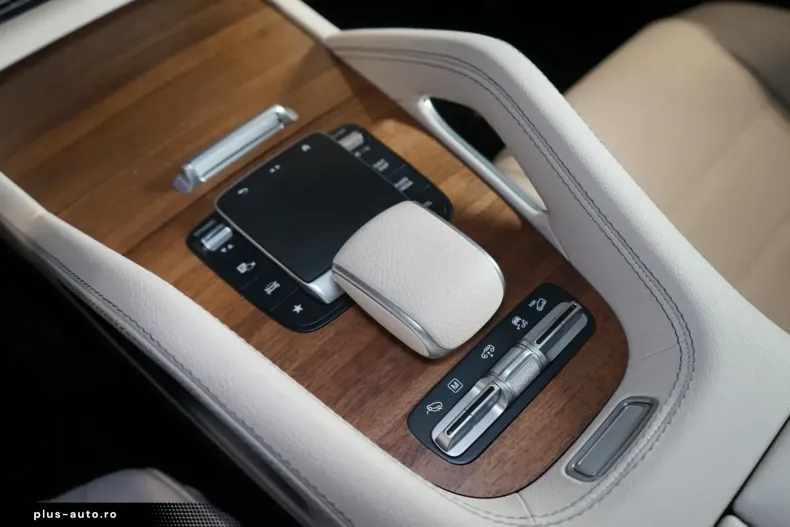 Mercedes-Benz GLS 580 (Clasa GLS) din 2025 cu 14.917 km - oferta MER181781 - foto 23