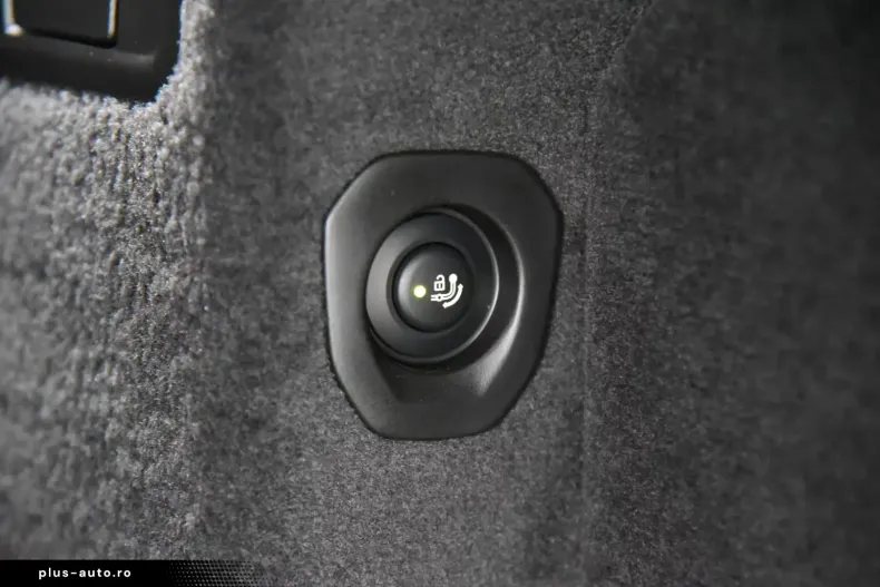 BMW X6 (Seria X) din 2024 cu 33.900 km - oferta BMW181785 - foto 8