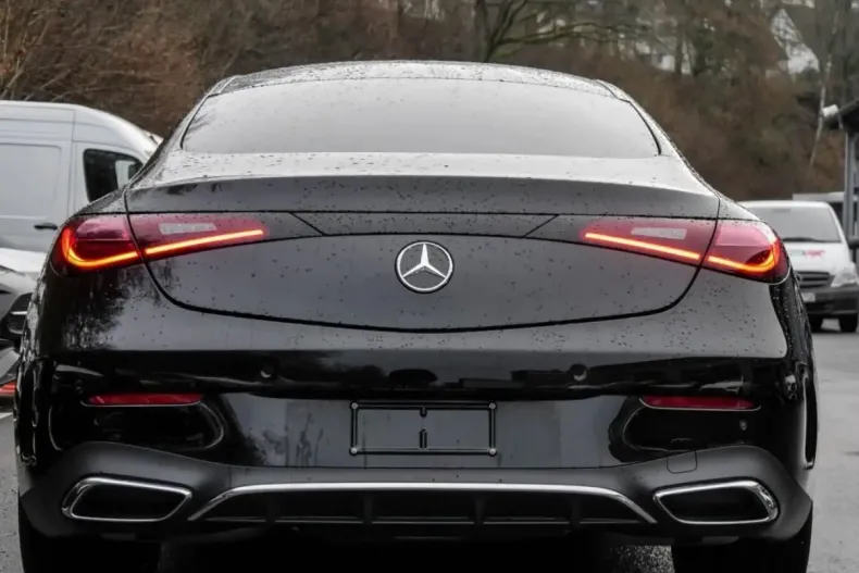 Mercedes-Benz CLE 300 (Clasa CLE) din 2024 cu 12.435 km - oferta MER181787 - foto 17