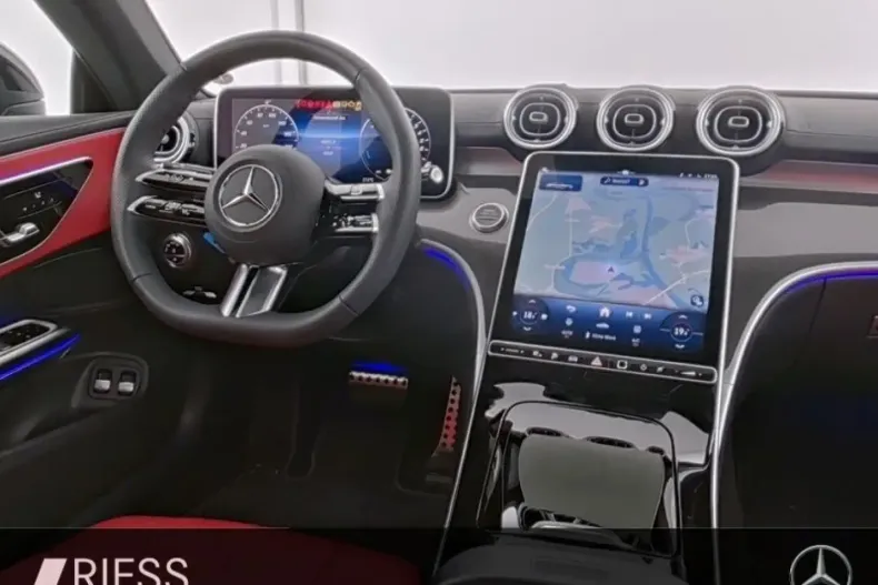 Mercedes-Benz CLE 300 (Clasa CLE) din 2025 cu 4.014 km - oferta MER181788 - foto 5