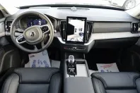 Volvo XC90 din 2025 cu 23.999 km - oferta VOL181789 - foto 8