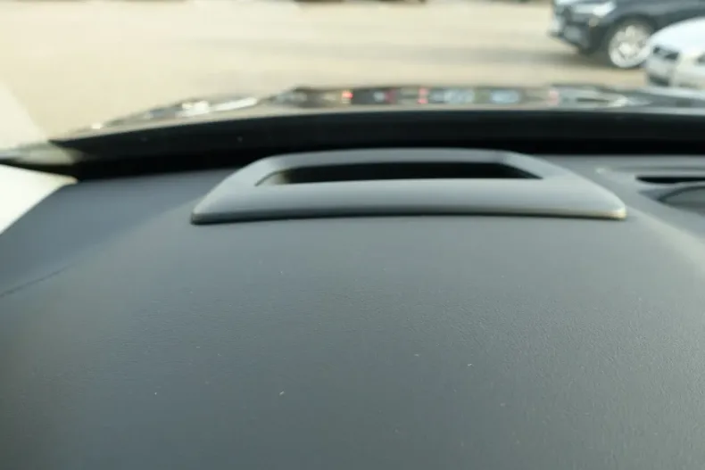 Volvo XC90 din 2025 cu 23.999 km - oferta VOL181789 - foto 21