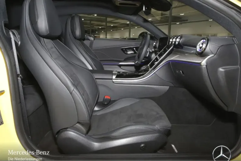 Mercedes-Benz CLE 300 (Clasa CLE) din 2025 cu 12.782 km - oferta MER181790 - foto 4