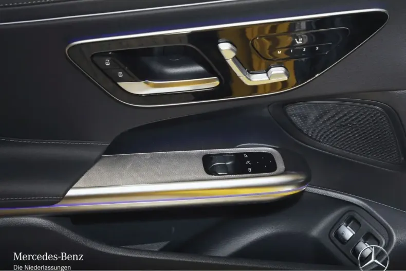 Mercedes-Benz CLE 300 (Clasa CLE) din 2025 cu 12.782 km - oferta MER181790 - foto 14