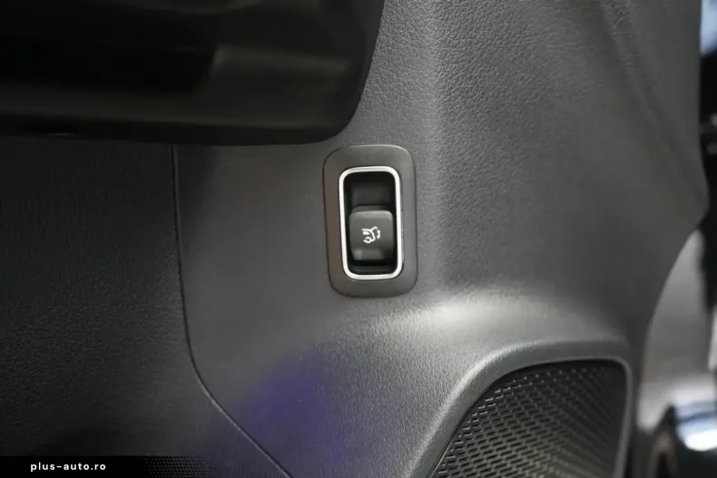 Mercedes-Benz GLB 35 AMG (Clasa GLB) din 2024 cu 16.000 km - oferta MER181792 - foto 28