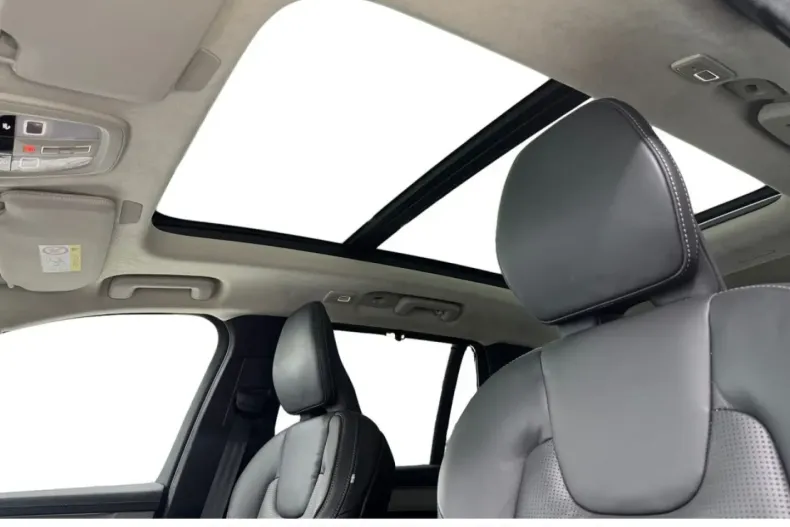 Volvo XC90 din 2025 cu 17.123 km - oferta VOL181799 - foto 17