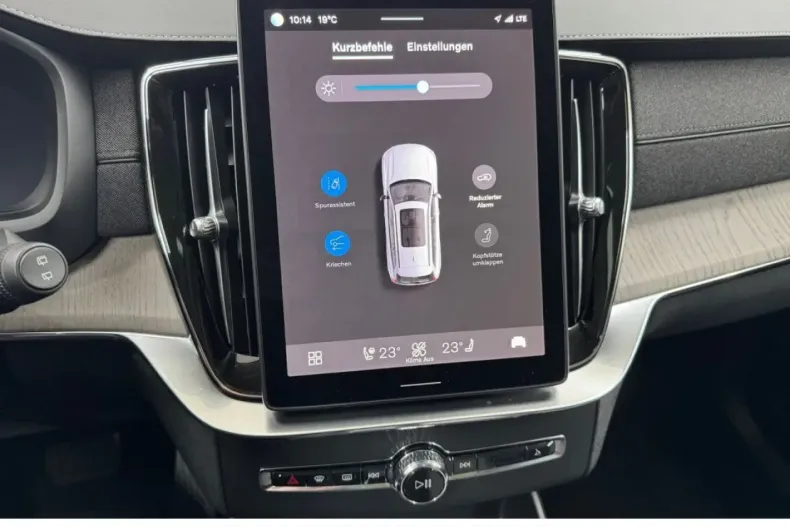 Volvo XC90 din 2025 cu 17.123 km - oferta VOL181799 - foto 28