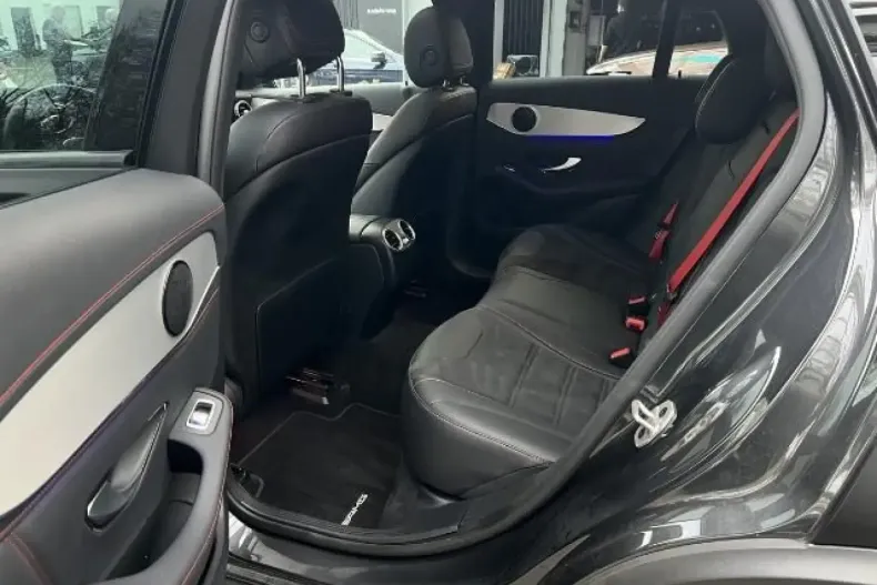 Mercedes-Benz GLC 43 AMG (Clasa GLC) din 2022 cu 29.987 km - oferta MER181801 - foto 8