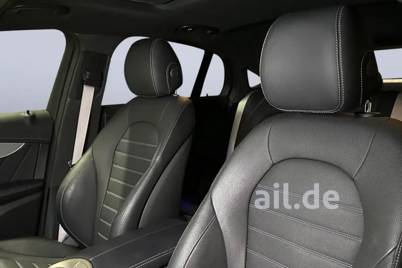 Mercedes-Benz GLC 43 AMG (Clasa GLC) din 2023 cu 42.400 km - oferta MER181803 - foto 27